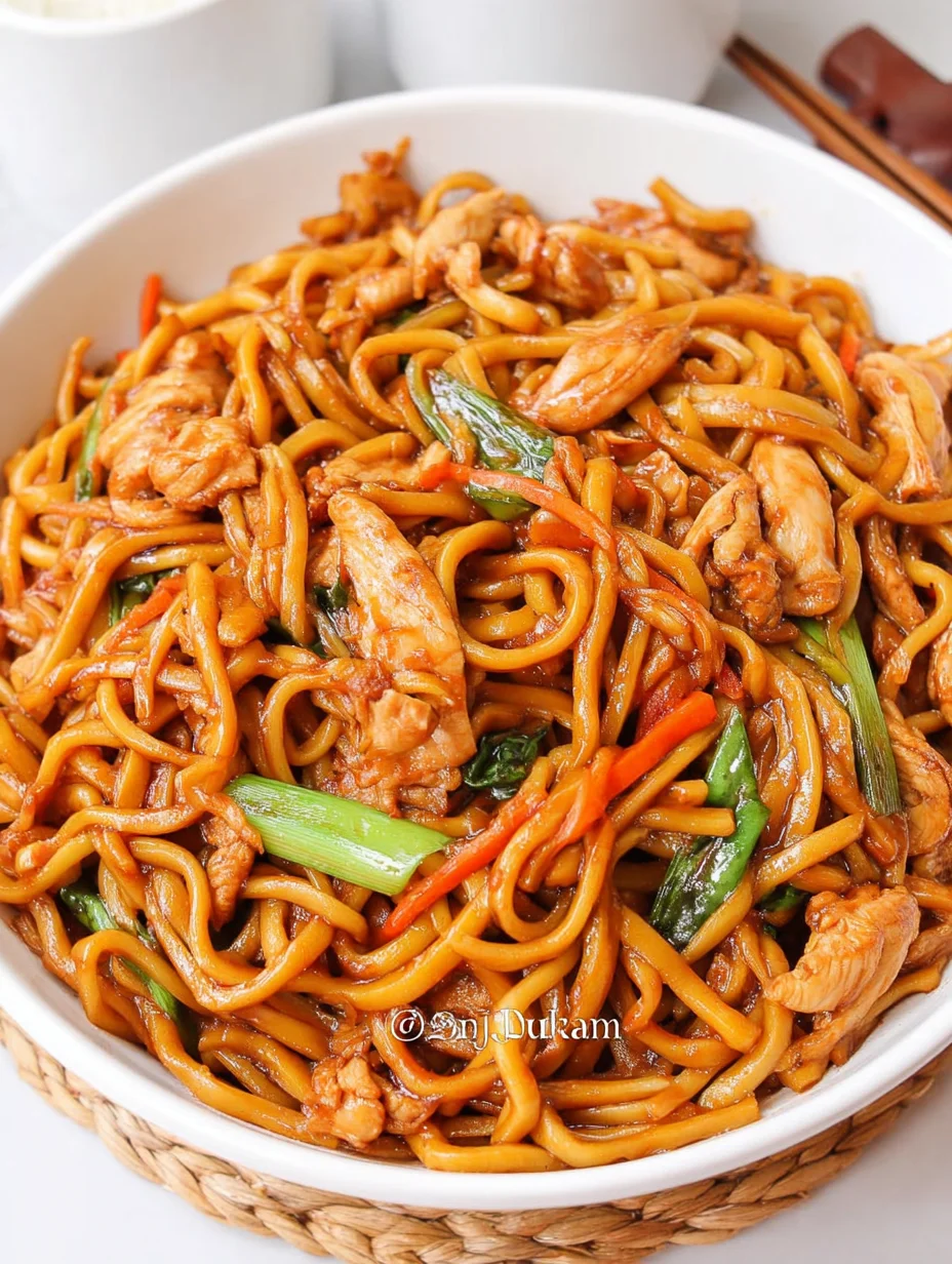 Chicken Lo Mein