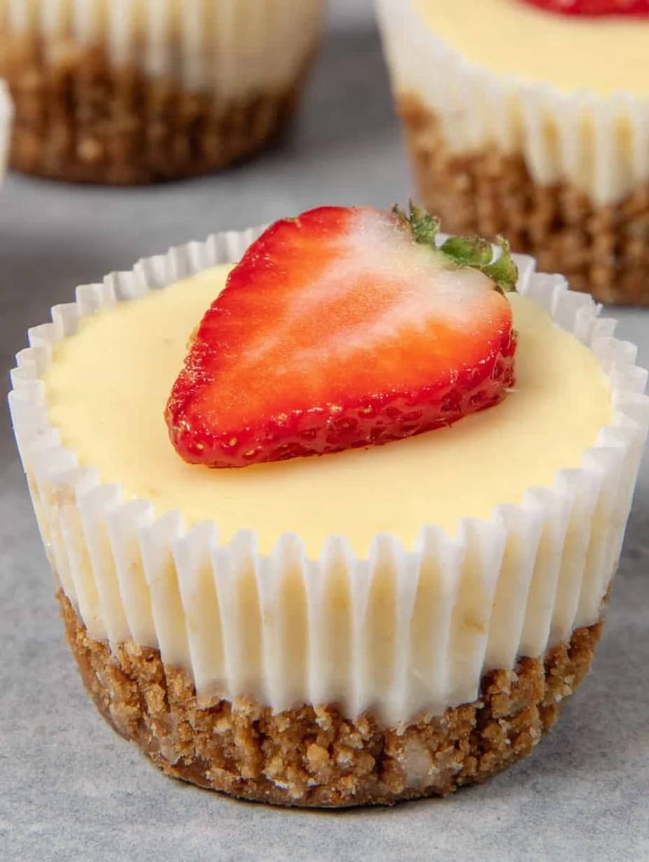 Easy Mini Cheesecakes